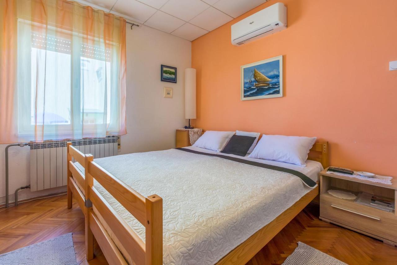 Apartment Antic S Crikvenica Εξωτερικό φωτογραφία